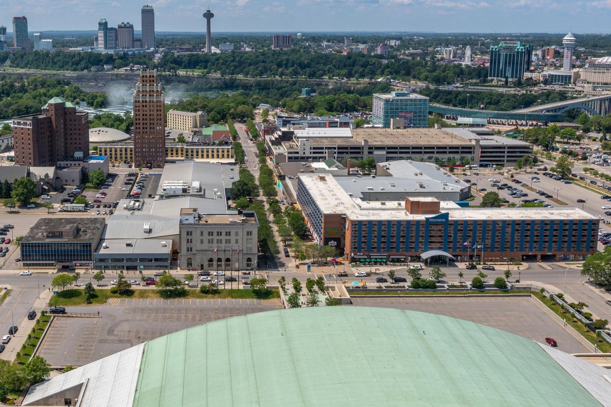 Sheraton Niagara Falls Exterior foto